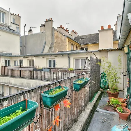 Studio For 2 Persons *3rd District Paris* Apartment