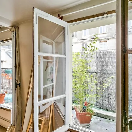 Studio For 2 Persons *3rd District Paris* Apartment *